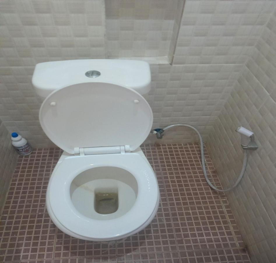 Oyo 93417 Homestay Bunga Rinte Syariah Near Komp Perumahan Stella Ressidence 2 メダン エクステリア 写真